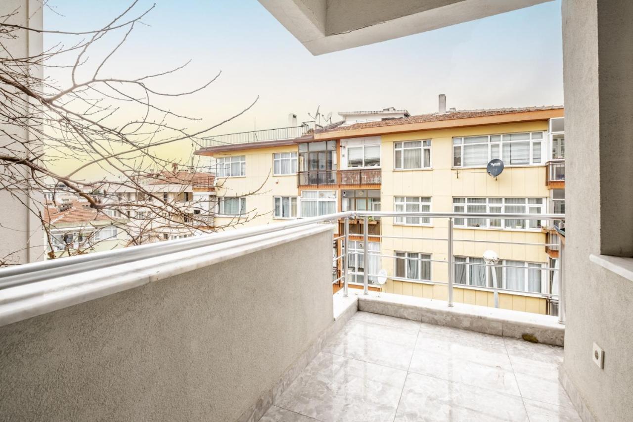 Vibrant Flat With Balcony In Maltepe Lägenhet Istanbul Exteriör bild